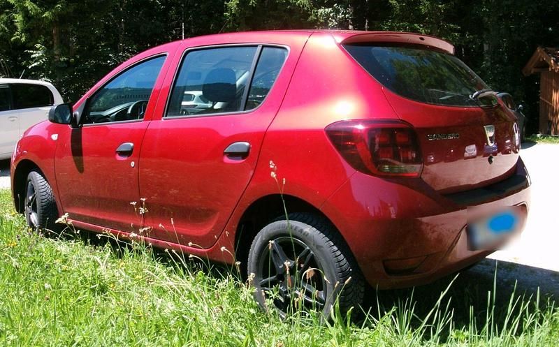 Gebraucht Dacia Sandero 73 PS (53 kW) 2020 Rot Kleinwagen