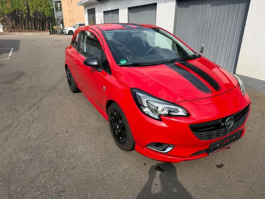 Gebraucht Opel Corsa Color Edition 90 PS (66 kW) 2015 Rot Kleinwagen
