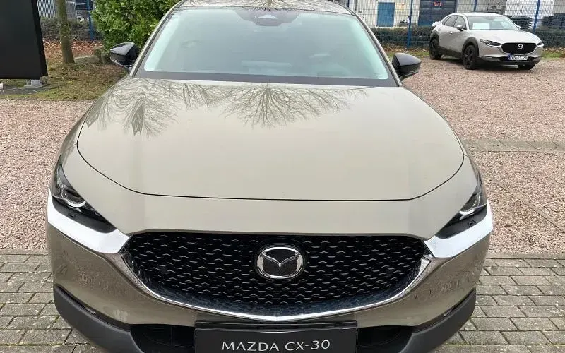Neu Mazda CX-30 Nagisa 140 PS (102 kW) 2026 Braun SUV