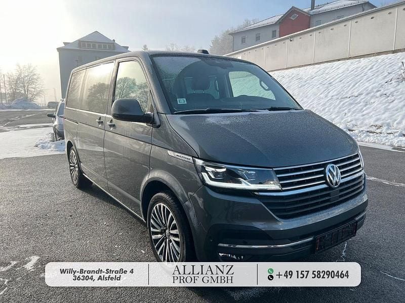 Gebraucht VW Multivan Highline 204 PS (150 kW) 2022 Grau Van