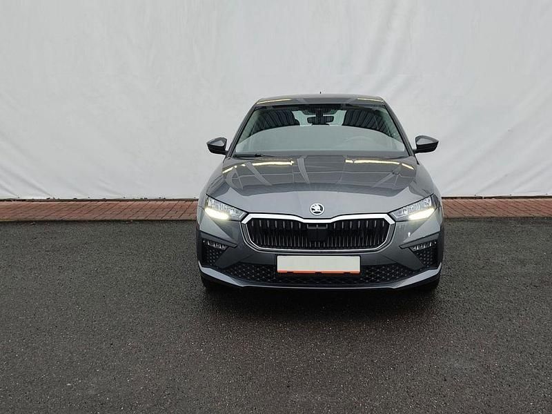 Gebraucht Skoda Scala Selection 116 PS (85 kW) 2024 Grau Kleinwagen
