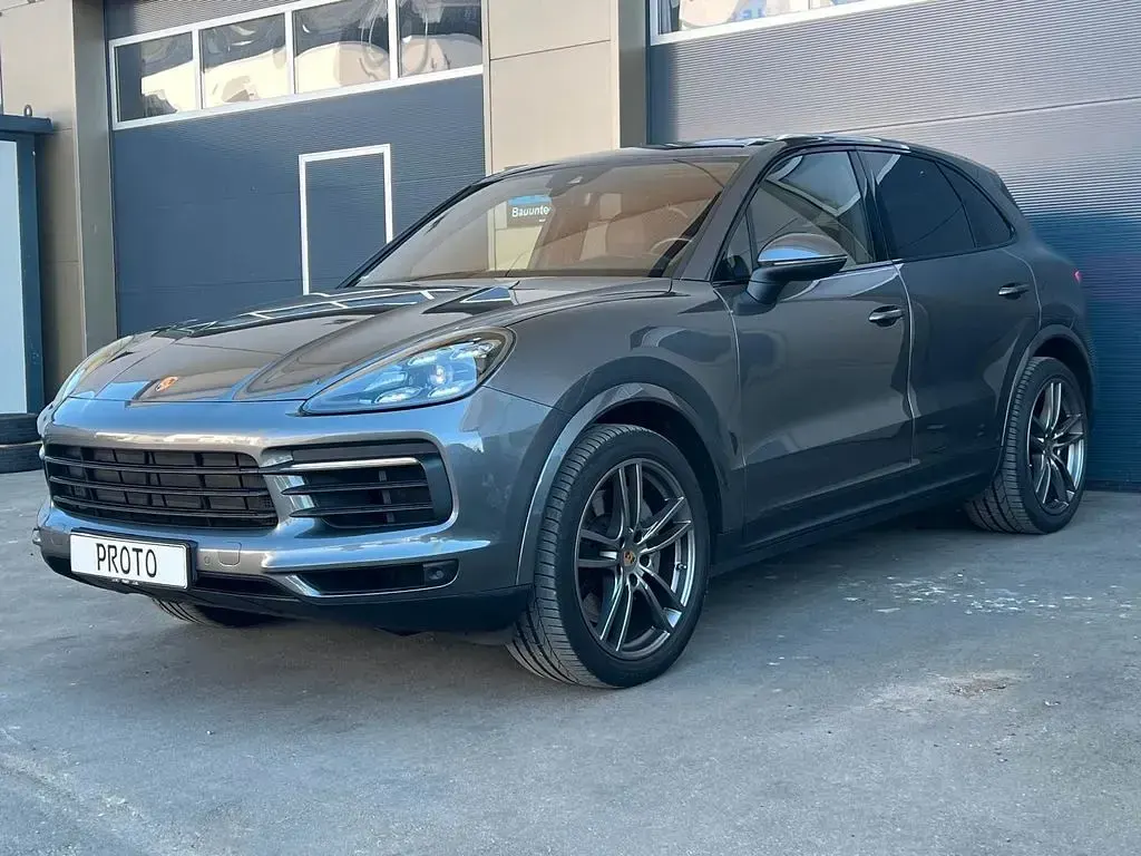 Gebraucht Porsche Cayenne 441 PS (324 kW) 2022 Grau SUV
