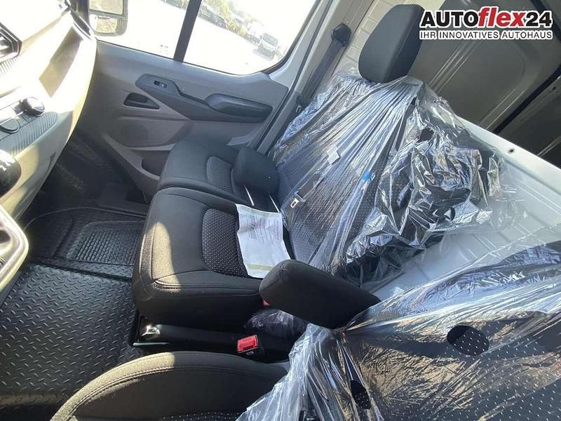 Neu Maxus V90 147 PS (108 kW) 2025 Weiß Van