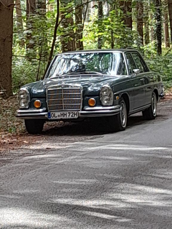 Grün Gebraucht 1972 Mercedes W108 SE Limousine | 17.500 € - Bild 1/4