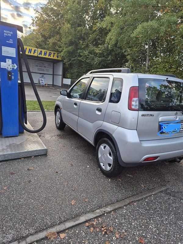 Gebraucht Suzuki Ignis 83 PS (61 kW) 2002 Grau Kleinwagen