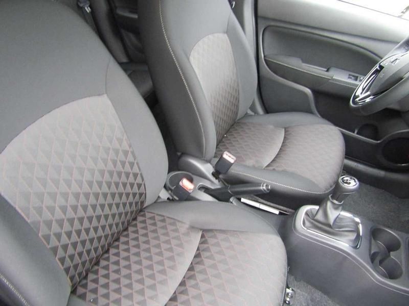 Neu Mitsubishi Space Star Select+ 71 PS (52 kW) 2025 Citringelb (m) Limousine