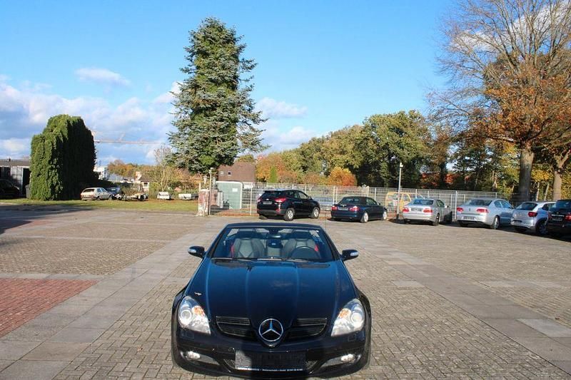 Gebraucht Mercedes SLK280 231 PS (169 kW) 2007 Schwarz Cabrio