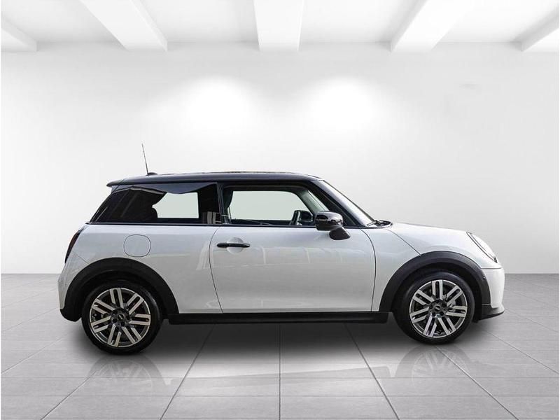 Gebraucht Mini Cooper 156 PS (114 kW) 2024 Weiß Kleinwagen