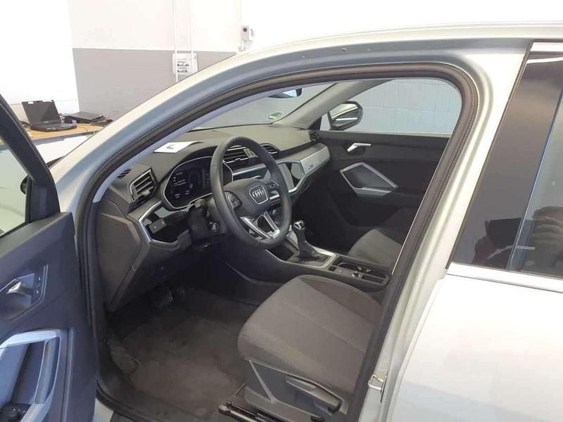 Gebraucht Audi Q3 Sportback Ambiente 150 PS (110 kW) 2021 Tausilber SUV