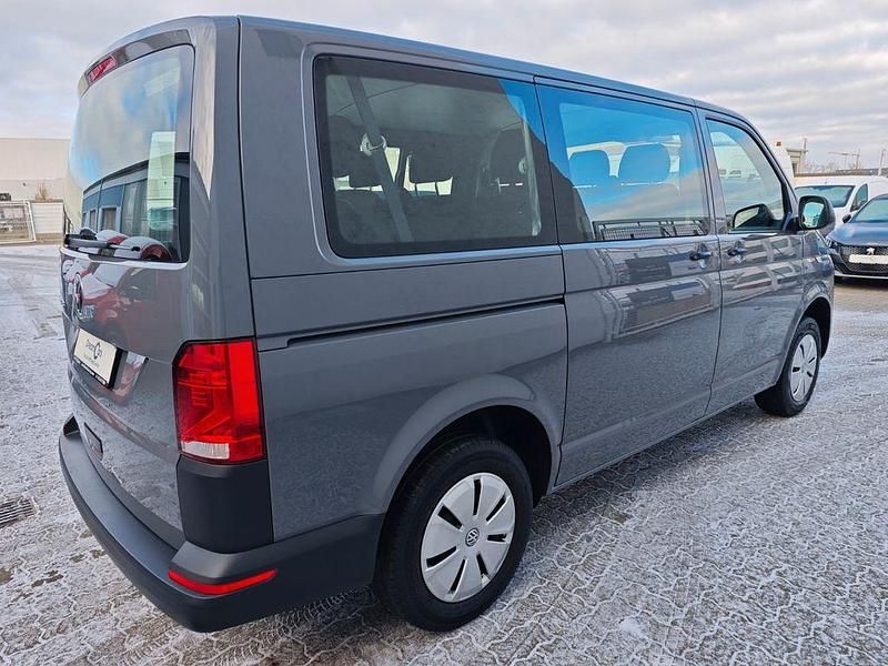 Gebraucht VW Transporter 110 PS (80 kW) 2021 Grau Van