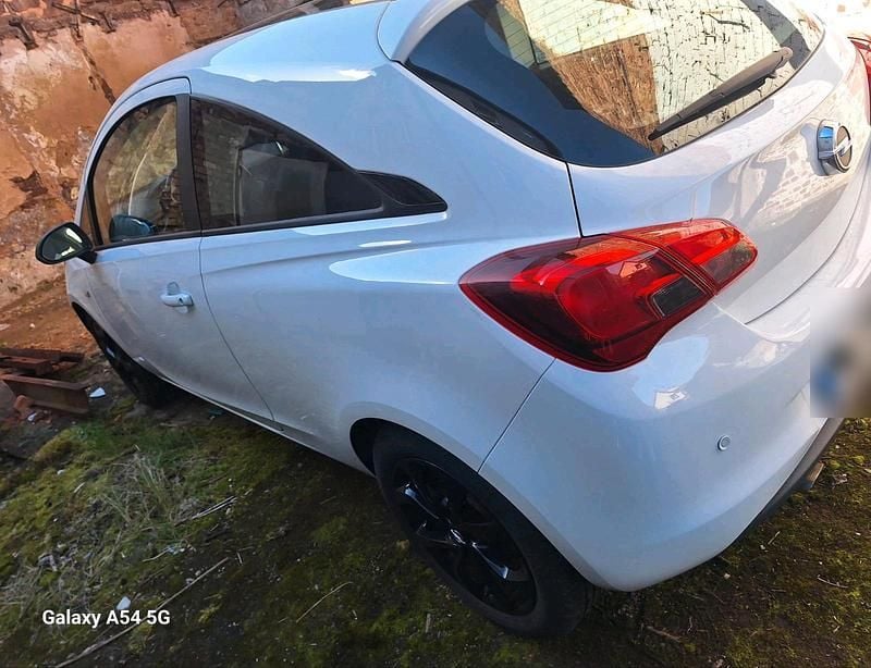 Gebraucht Opel Corsa 90 PS (66 kW) 2018 Weiß Kleinwagen