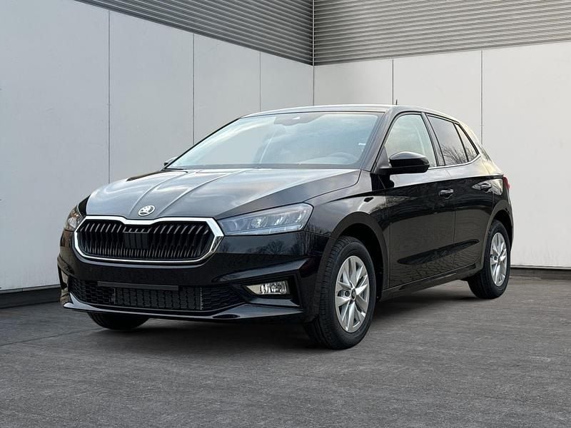 Neu Skoda Fabia Selection 116 PS (85 kW) 2026 Graphitegrau metallic Limousine