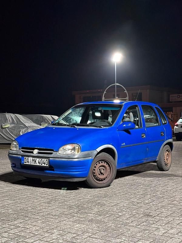 Blau Gebraucht 1996 Opel Corsa Kleinwagen | 399 € (Guter Preis) - Bild 1/4