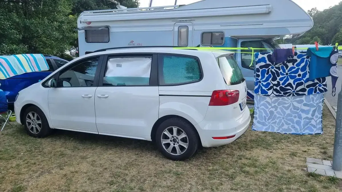Gebraucht Seat Alhambra Ecomotive 140 PS (102 kW) 2011 Weiß Van / Kleinbus