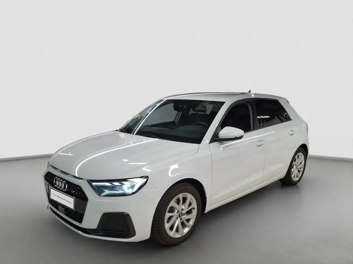 Gebraucht Audi A1 Sportback Advanced Plus 116 PS (85 kW) 2025 Gletscherweiß metallic Kleinwagen