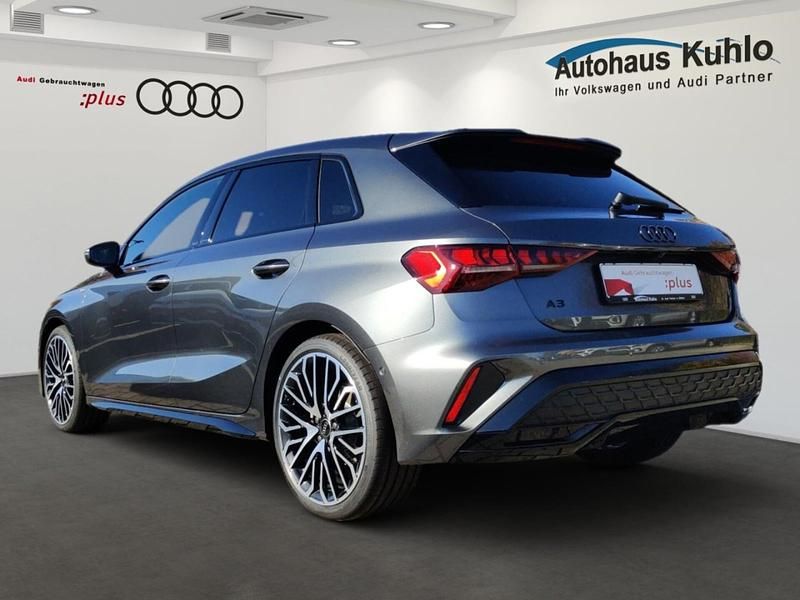 Second-hand Audi A3 Ambiente 150 CP (110 kW) 2025 Gri Berlinǎ