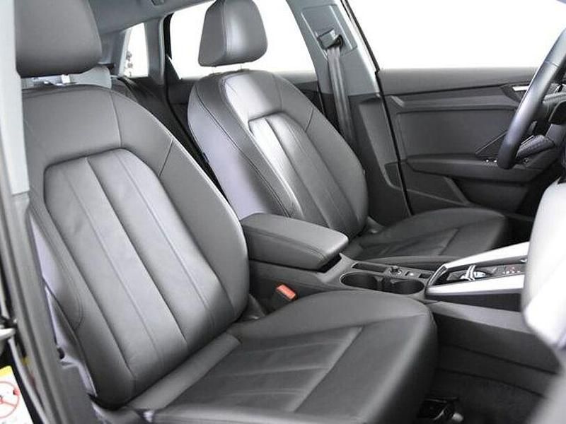 Gebraucht Audi A3 e-tron 2022 Schwarz Kleinwagen