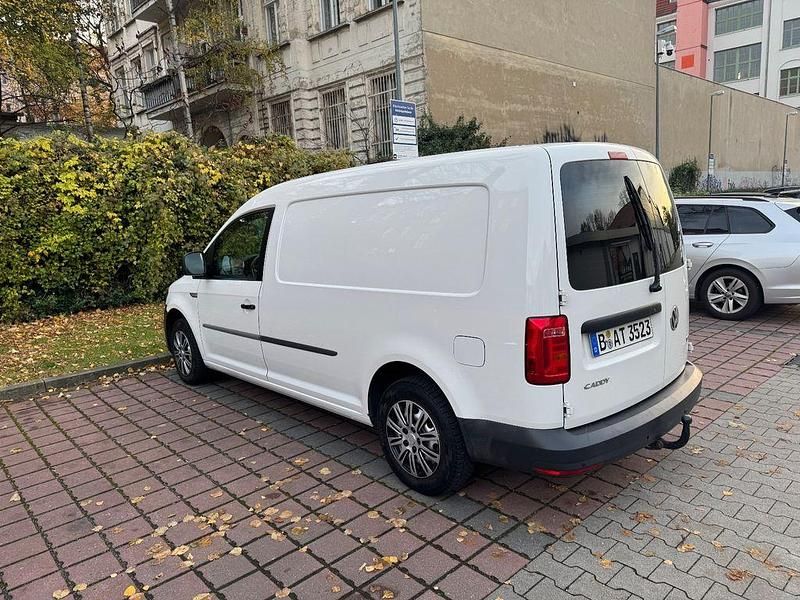 Weiß Gebraucht 2016 VW Caddy Maxi Van / Kleinbus | 14.200 € (Superpreis) - Bild 1/4