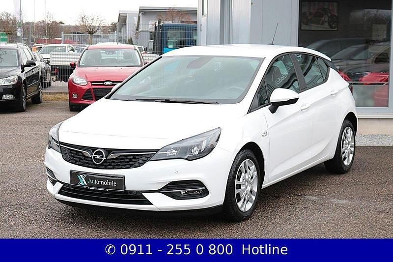 Gebraucht Opel Astra Business 122 PS (89 kW) 2020 Weiß Limousine