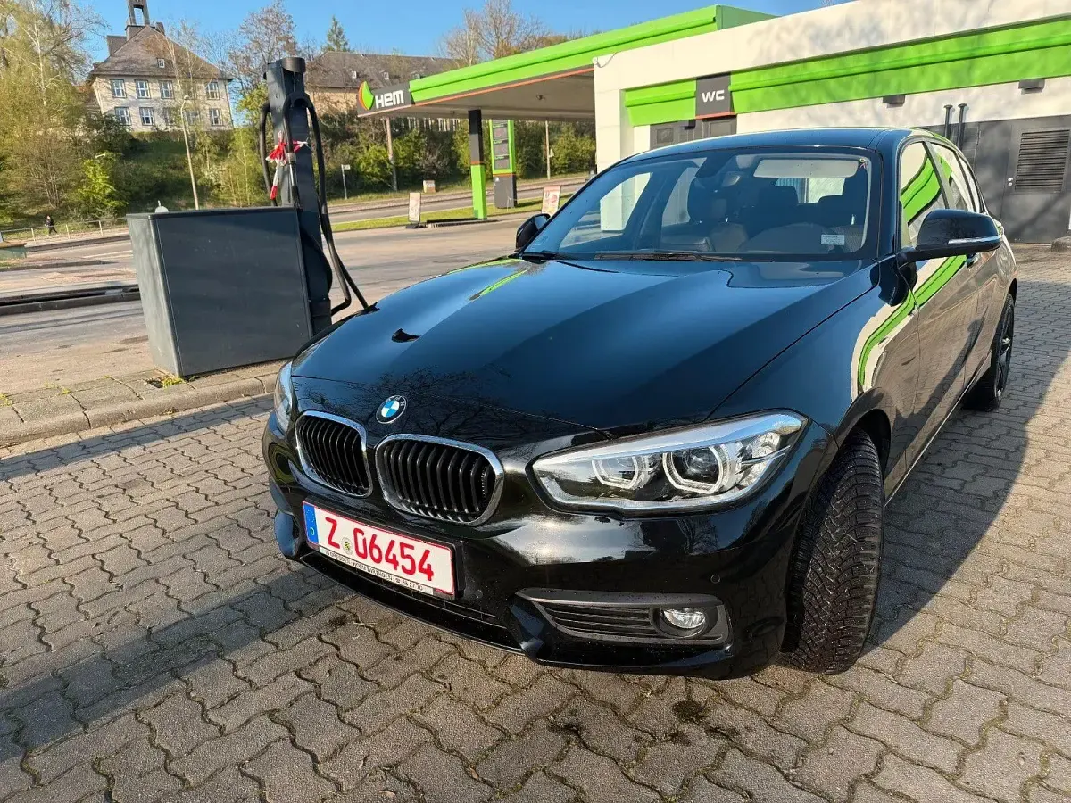 Gebraucht BMW 118 Advantage 136 PS (100 kW) 2016 Schwarz Kleinwagen