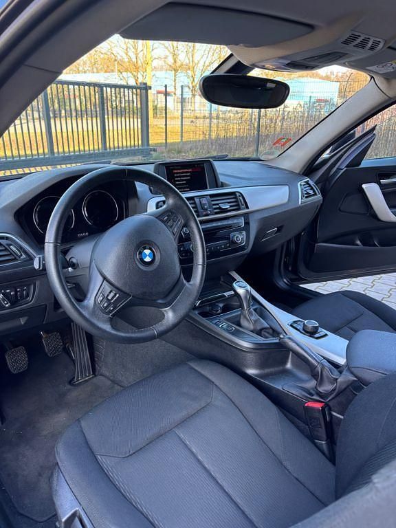 Gebraucht BMW 116 116 PS (85 kW) 2017 Grau Kleinwagen