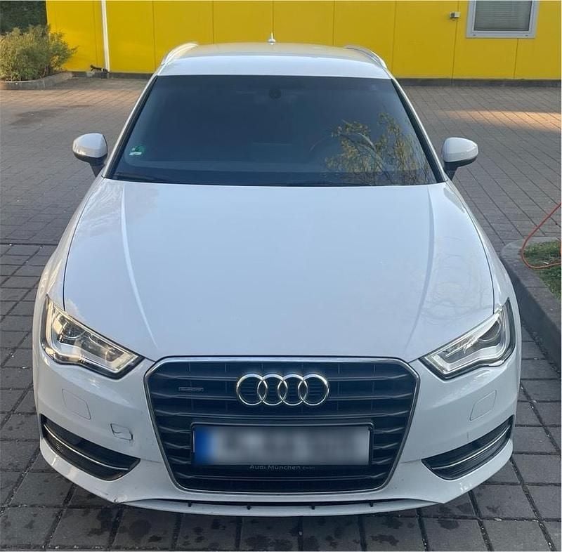 Second-hand Audi A3 S-Line 184 CP (135 kW) 2014 Alb Berlinǎ