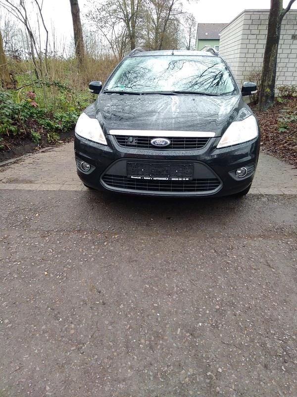 Gebraucht Ford Focus 125 PS (91 kW) 2009 Schwarz Kombi