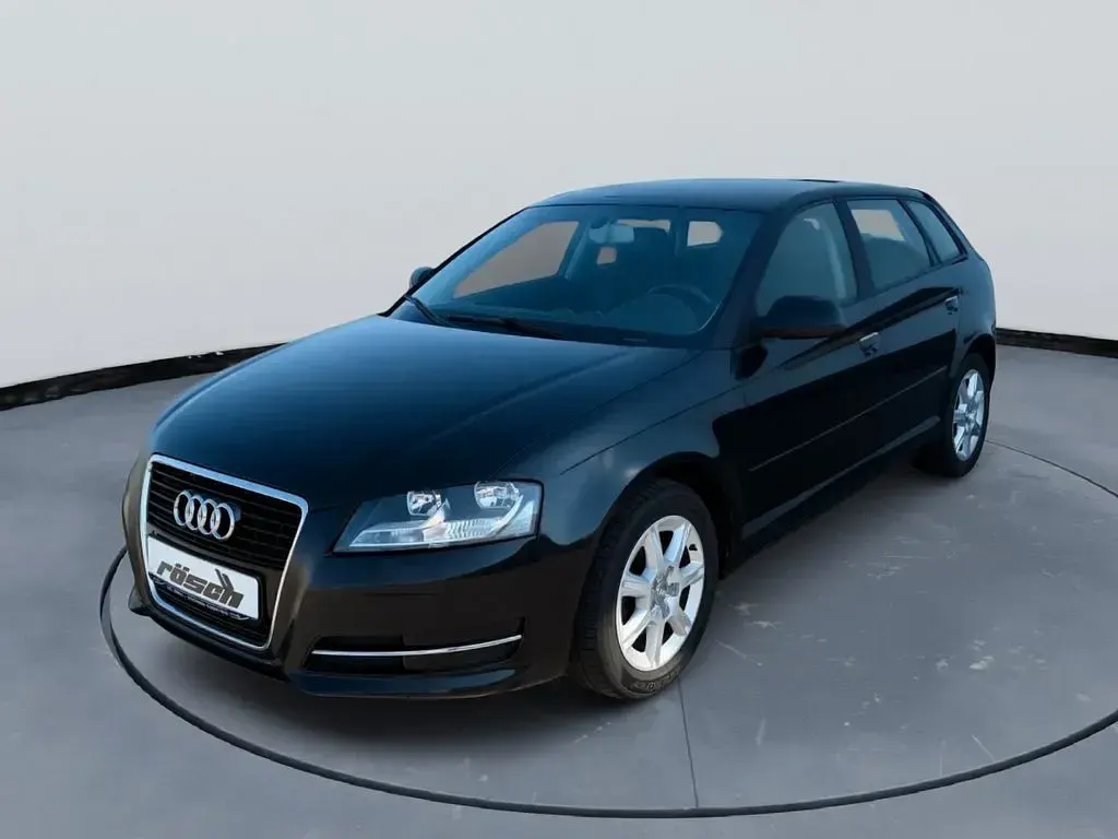 Gebraucht Audi A3 Ambiente 125 PS (91 kW) 2010 Schwarz Kleinwagen