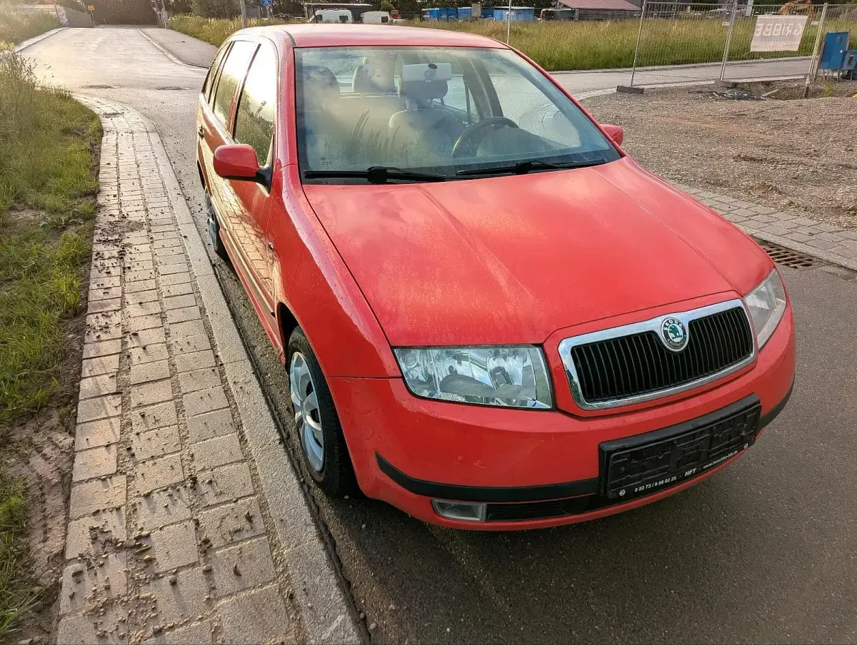 Gebraucht Skoda Fabia 75 PS (55 kW) 2001 Rot Kombi