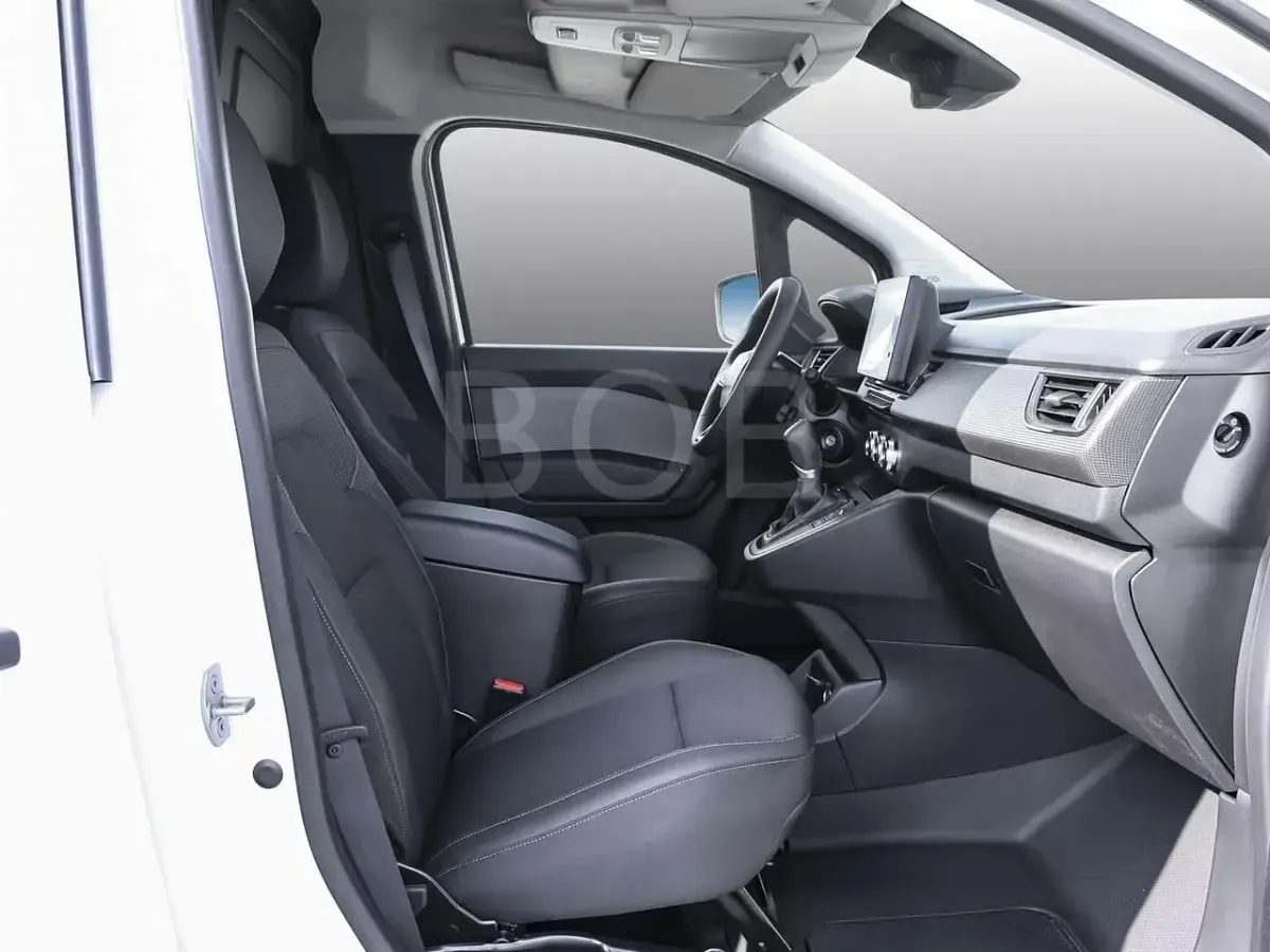 Gebraucht Renault Kangoo Komfort 89 kW (122 PS) 2025 Mineralweiß Van / Kleinbus