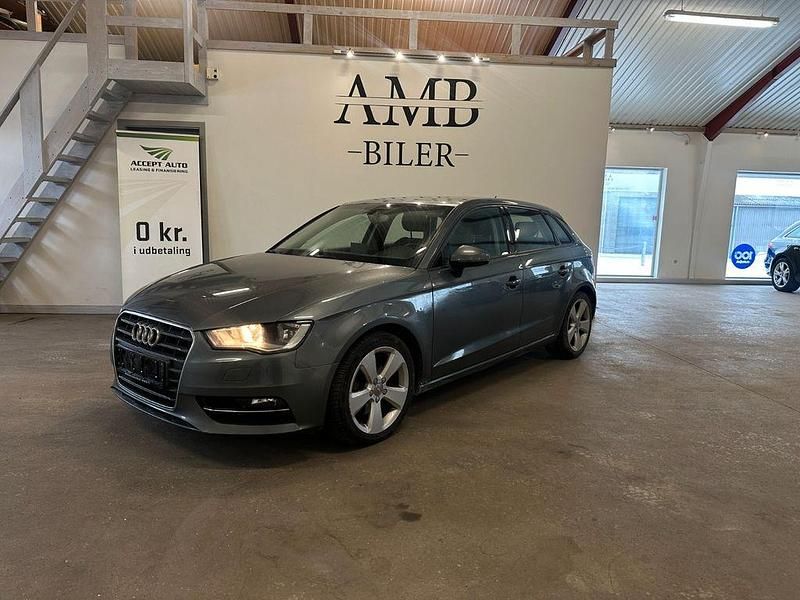 Gebraucht Audi A3 Sport 150 PS (110 kW) 2014 Grau Limousine