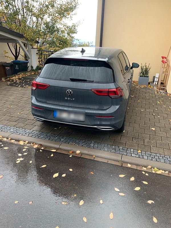 Gebraucht VW Golf VIII 150 PS (110 kW) 2022 Grau Limousine