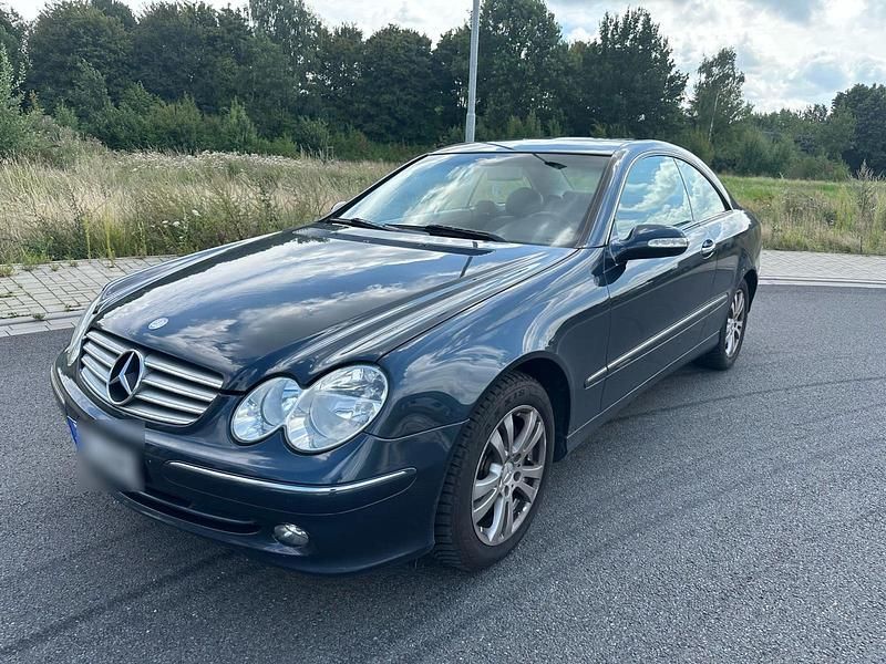 Blau Gebraucht 2002 Mercedes CLK320 Coupé | 2.999 € (Fairer Preis) - Bild 1/4