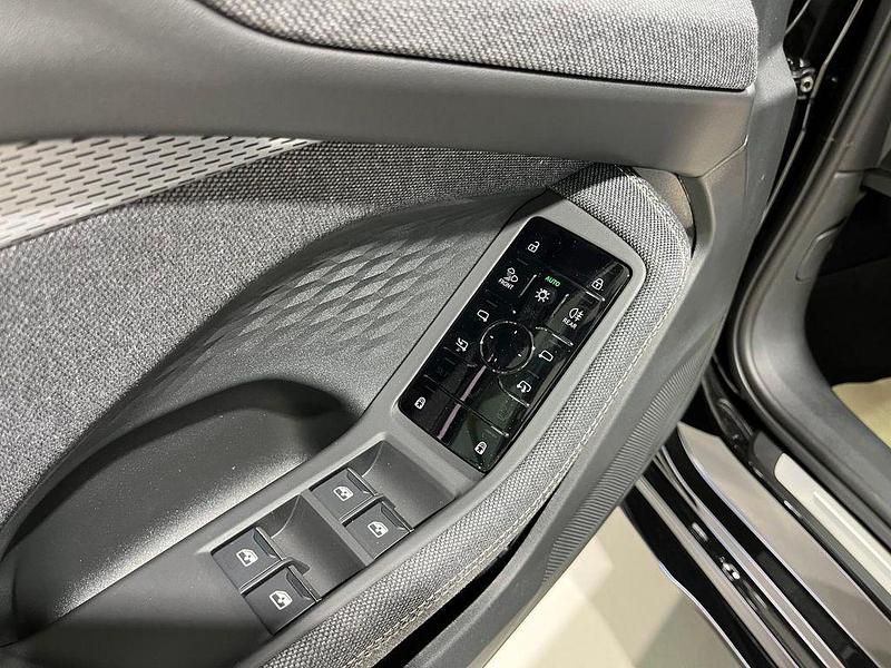 Neu Audi A5 S-Line 204 PS (150 kW) 2025 Schwarz Kombi