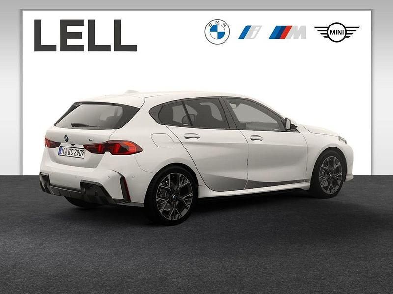 Neu BMW 116 Performance 122 PS (89 kW) 2026 Weiß Kleinwagen