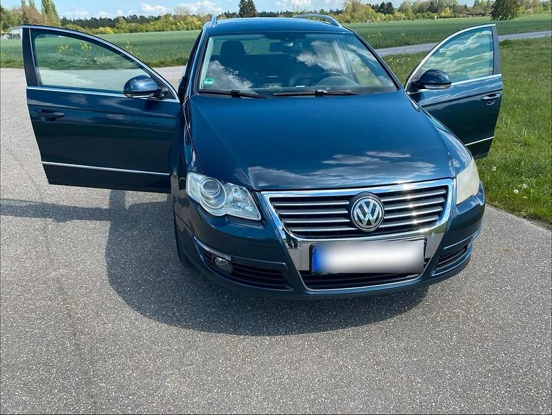 Gebraucht VW Passat 150 PS (110 kW) 2006 Blau Kombi