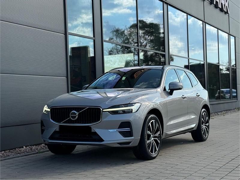 Schwarz Gebraucht 2022 Volvo XC60 SUV | 23.900 € - Bild 1/4