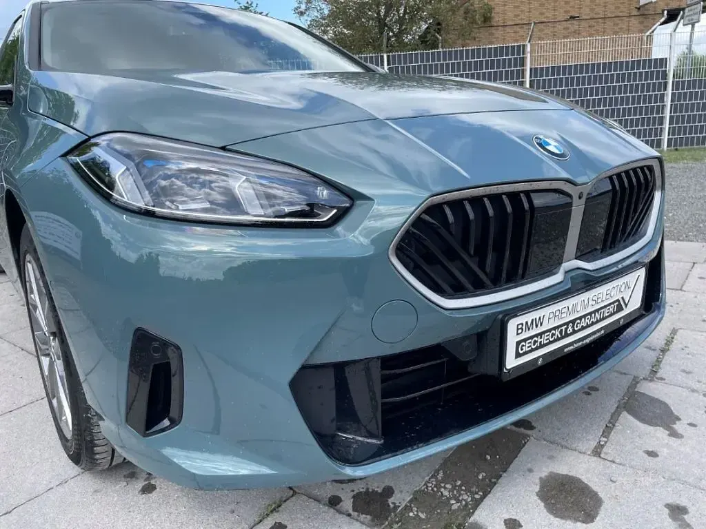 Occasion BMW 120 163 ch (119 kW) 2025 Vert Citadine