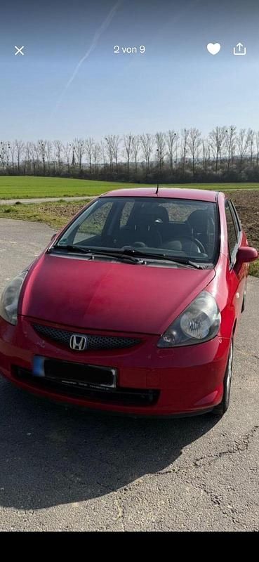 Gebraucht Honda Jazz 78 PS (57 kW) 2006 Rot Kleinwagen