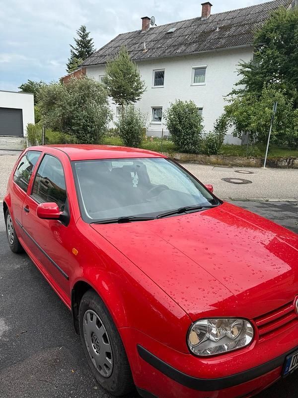 Rot Gebraucht 1998 VW Golf IV Coupé | 600 € (Superpreis) - Bild 1/4