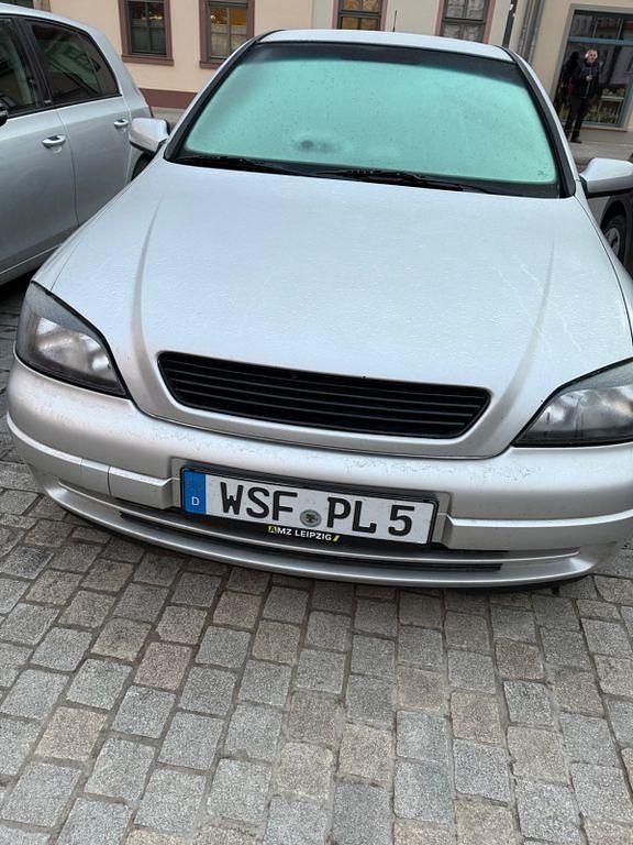 Gebraucht Opel Astra Elegance 101 PS (74 kW) 2002 Silber Limousine
