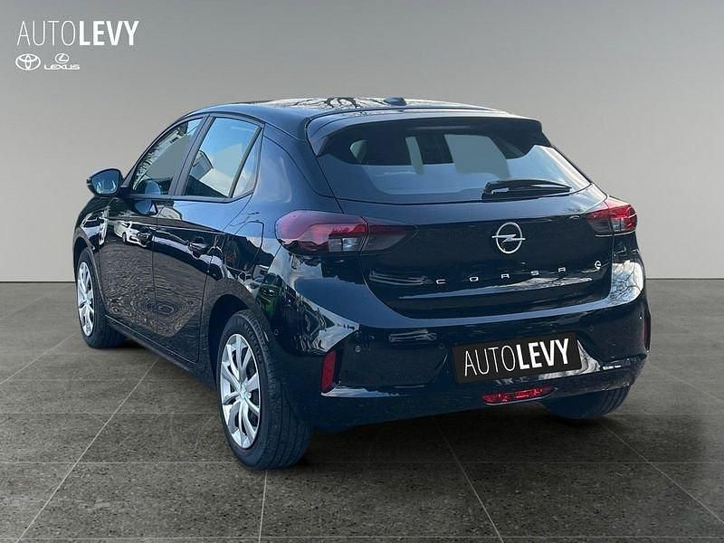 Gebraucht Opel Corsa-e Edition 100 kW (136 PS) 2023 Lackierung schwarz perla nera/ Kleinwagen