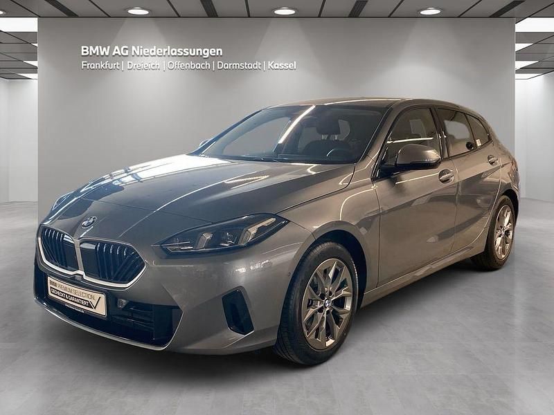 Gebraucht BMW 120 156 PS (114 kW) 2025 Grau Kleinwagen