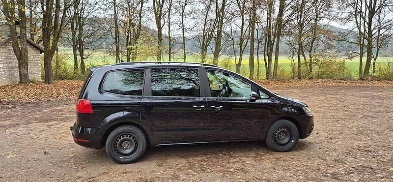 Schwarz Gebraucht 2014 Seat Alhambra Style Van / Kleinbus | 10.800 € (Fairer Preis) - Bild 1/4