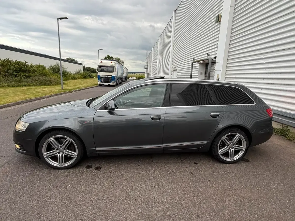 Gebraucht Audi A6 S-Line 239 PS (175 kW) 2010 Grau Kombi