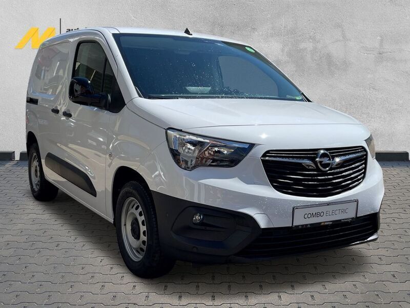 Gebraucht Opel Combo-e Life Edition 100 kW (136 PS) 2024 Weiss Van / Kleinbus
