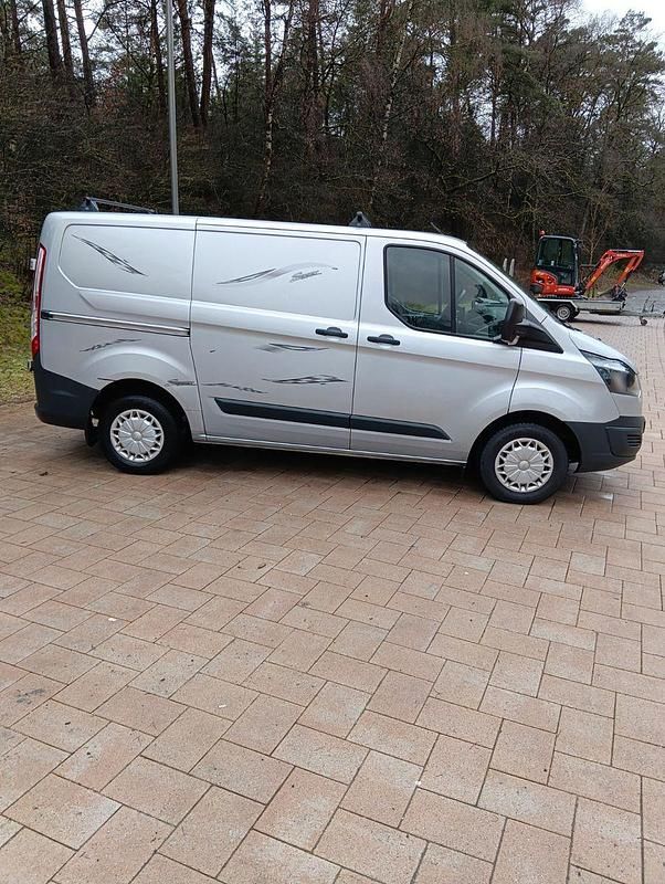 Gebraucht Ford Transit Custom 105 PS (77 kW) 2017 Silber Van / Kleinbus