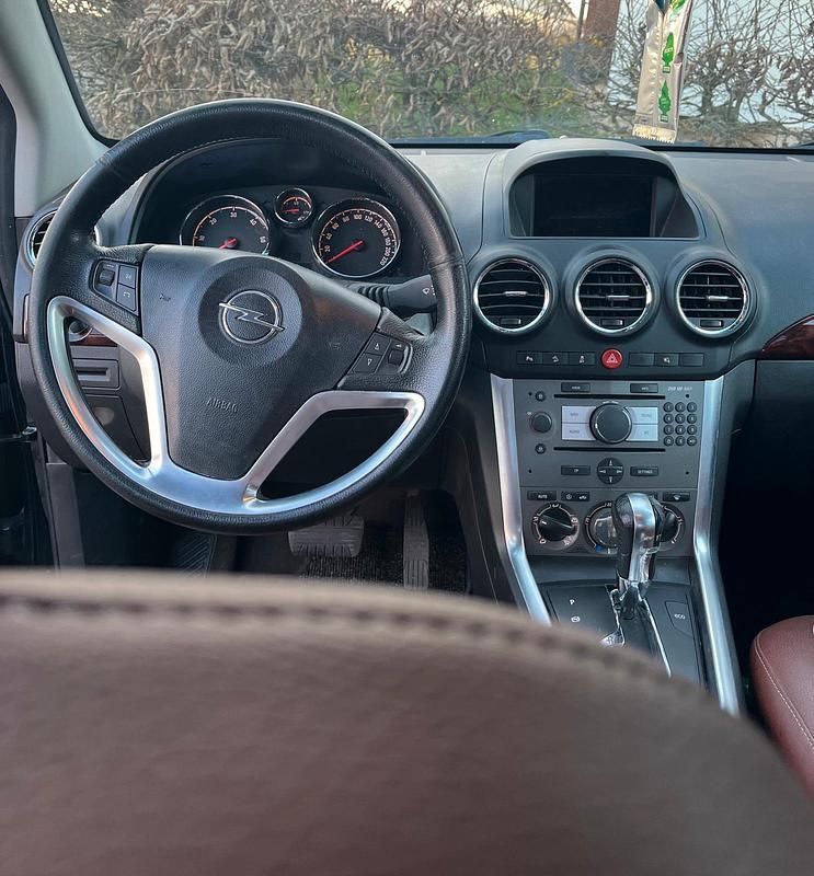 Gebraucht Opel Antara Cosmo 184 PS (135 kW) 2011 Schwarz SUV