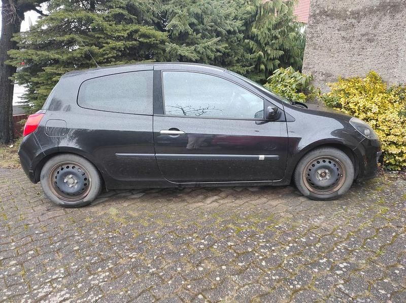 Gebraucht Renault Clio II Dynamique 88 PS (64 kW) 2007 Blau Limousine