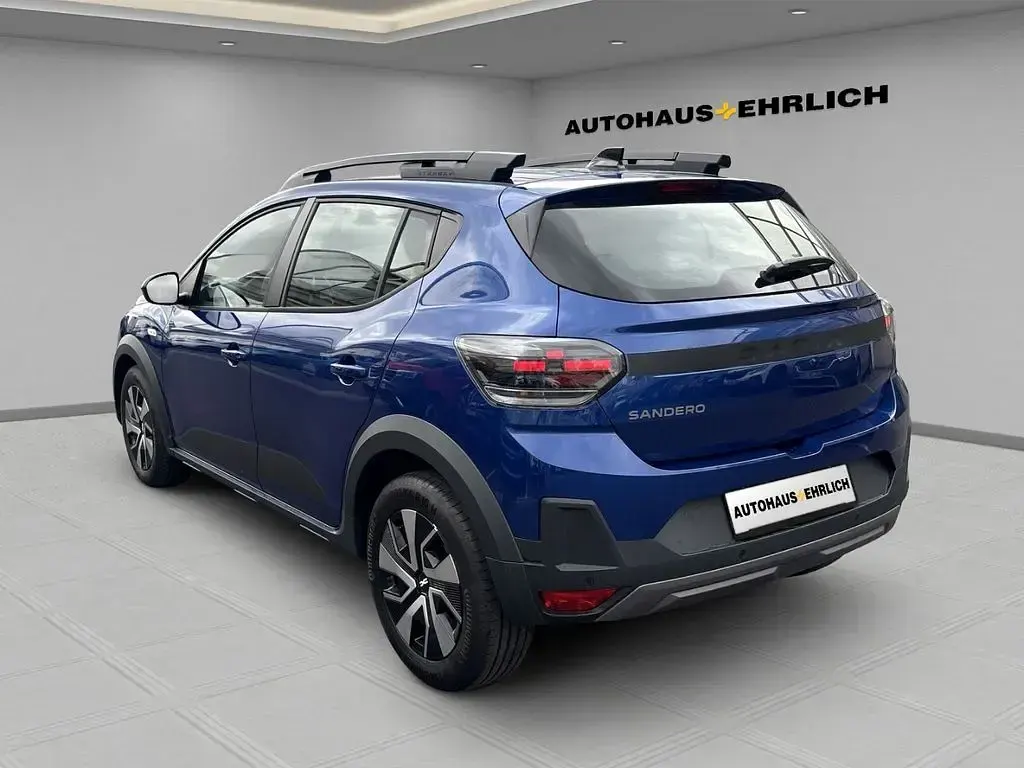 Gebraucht Dacia Sandero Expression 110 PS (80 kW) 2026 Blau Limousine